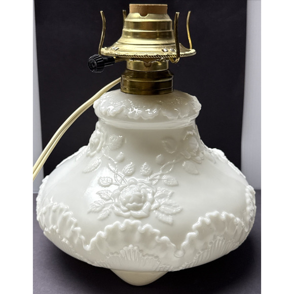 EAPG Dithridge Colonial OMN Rose Wreath Milk Glass Rose Wreath Lamp Base As-Is - Picture 13 of 15